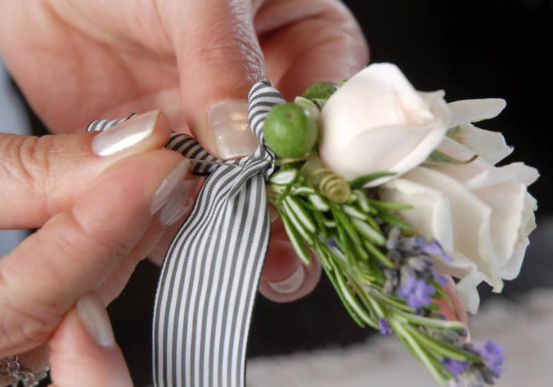 How To Make A Boutonniere save on crafts